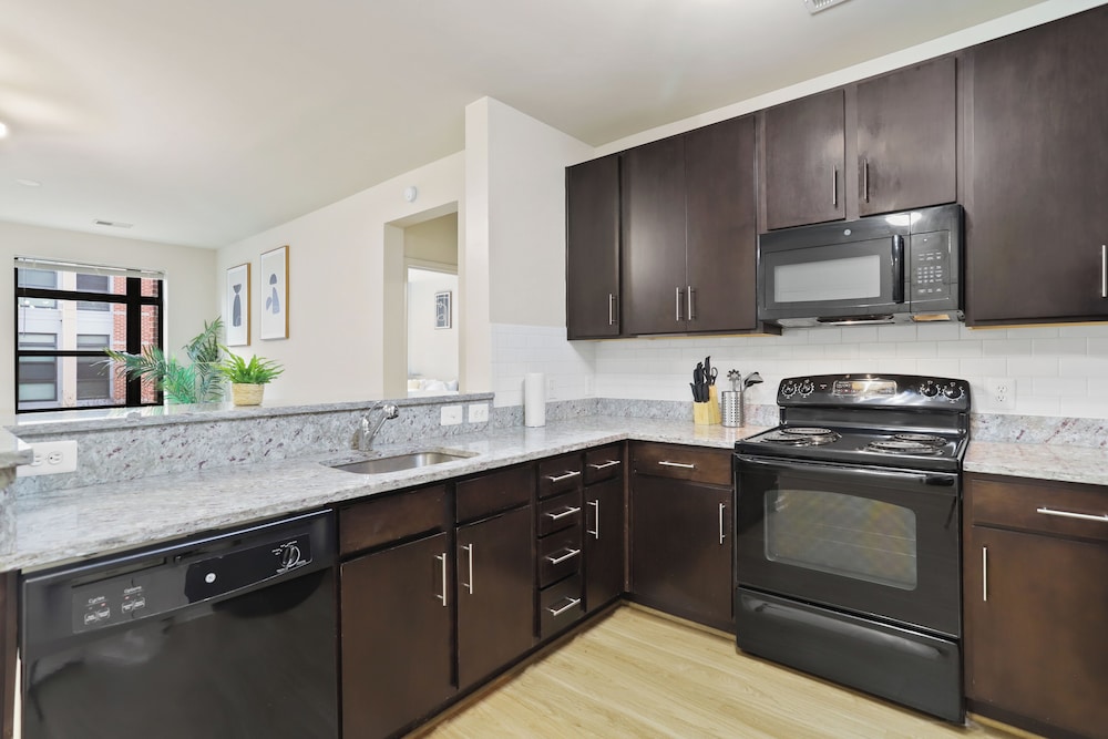 DC Charm in Crystal Apartments