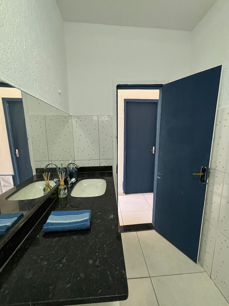 Primos Hostel & House