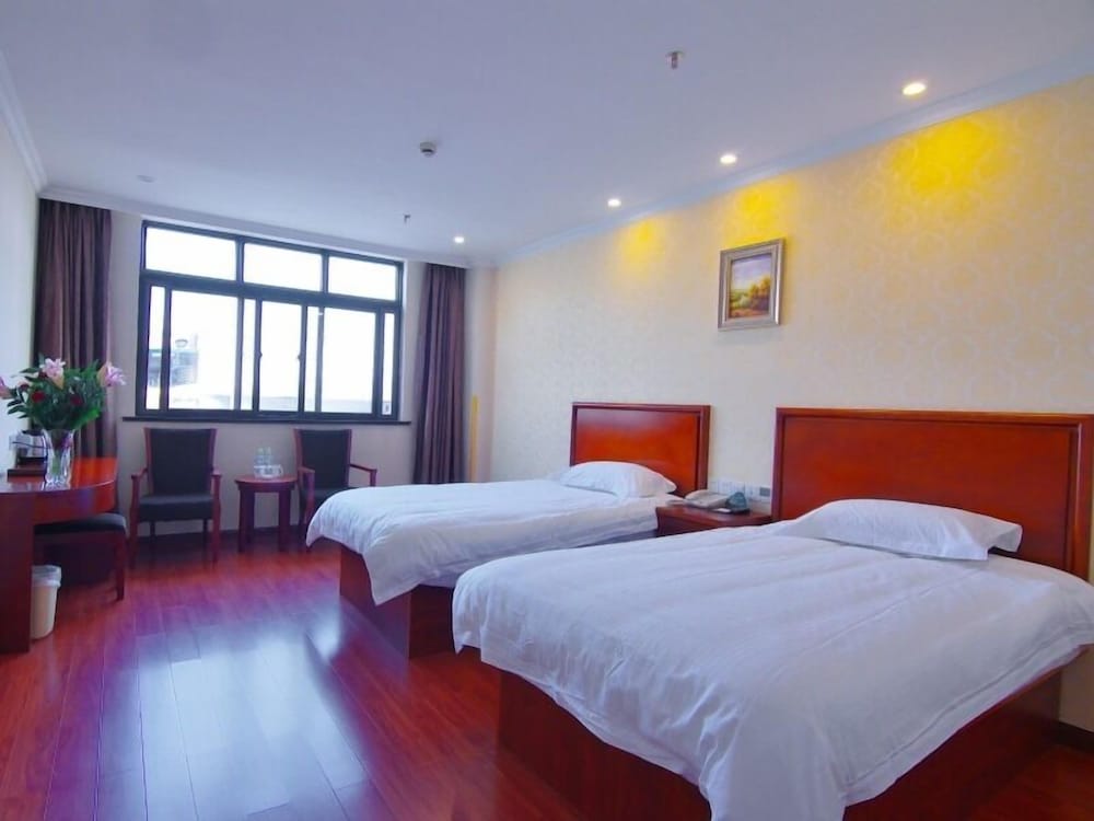 GreenTree Inn ChangZhou East DongFang Road HengNai Logistics Park Express Hotel