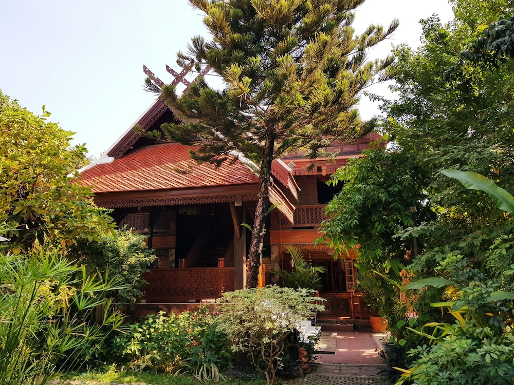 Siri House