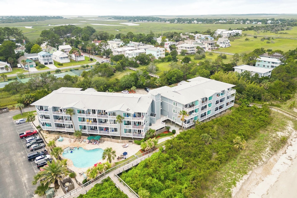 Bay View Villas 3 by Tybee Vacation Rentals