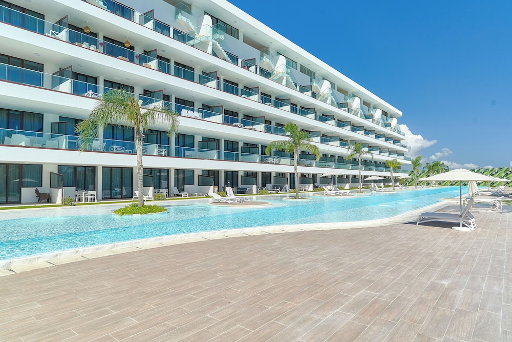 Cana Rock Star Condo Hotel