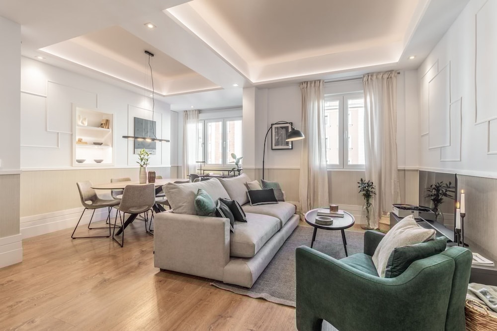Laguna - 3 Bedroom in Ibiza