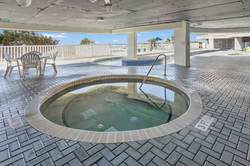 Ocean Bay Club 107