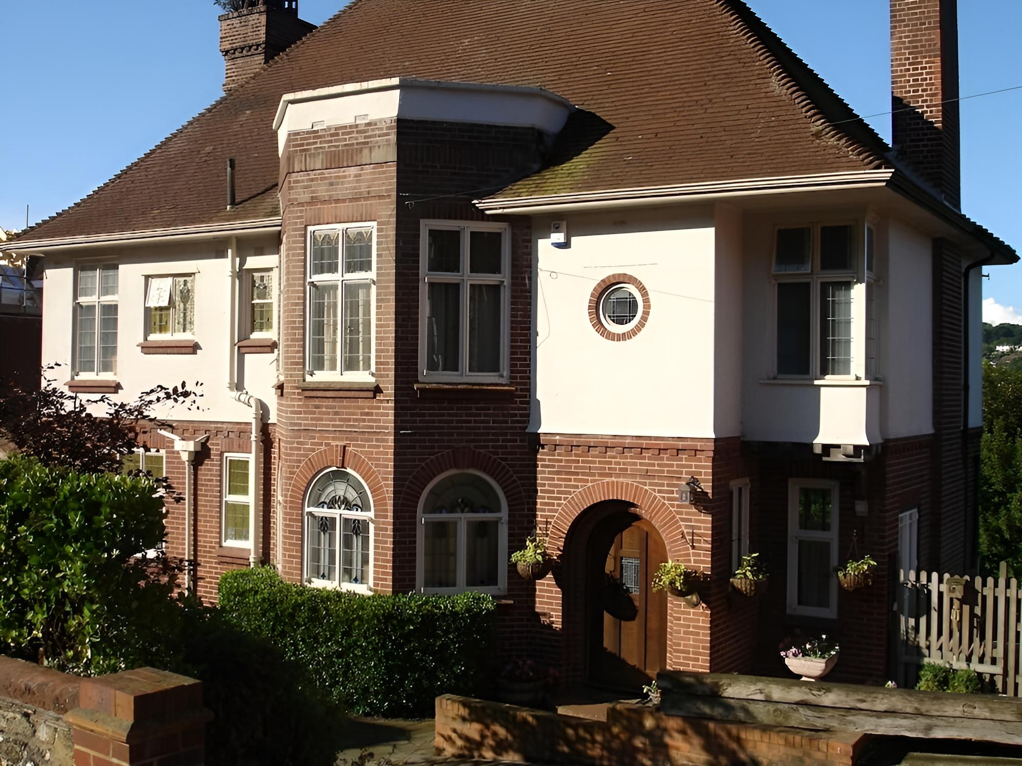 Dover Vacations - Crabble Hill House - Property Image 1