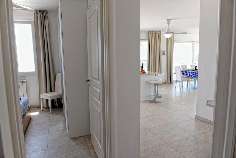 Luxury Apartment In Villa Vanissia