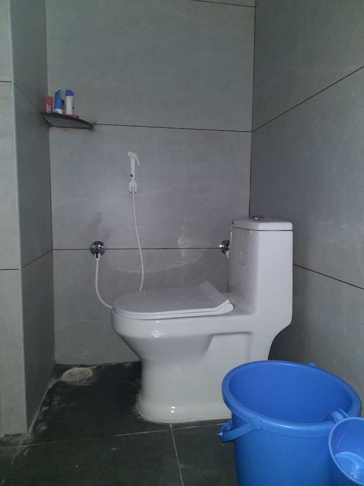 PS ELITE HOME STAY