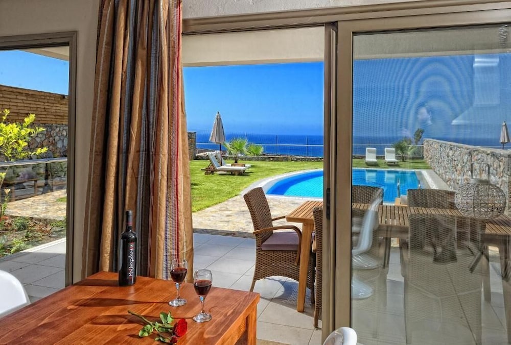 Villa Kazoulis