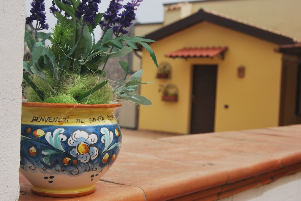 Agriturismo Borgo Santa Rosa