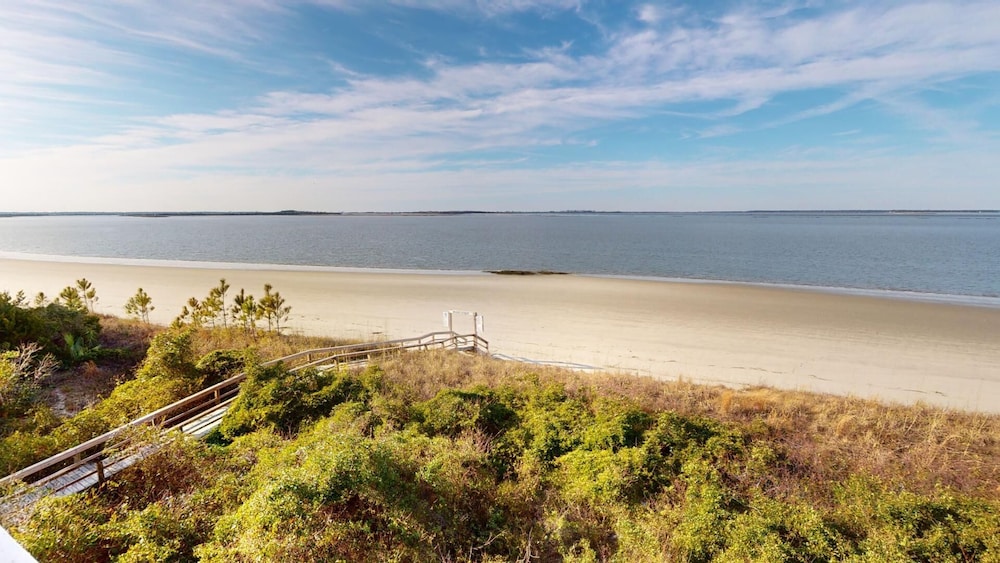 Bay View Villas 3 by Tybee Vacation Rentals