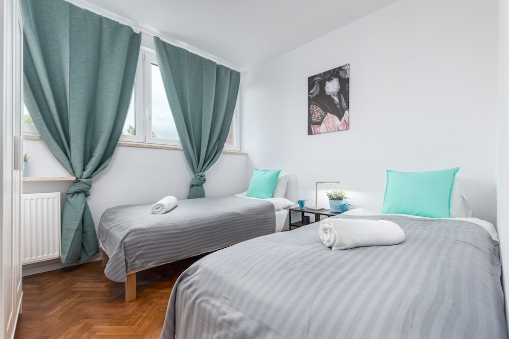 Apartment Warsaw Solec by Renters view 5