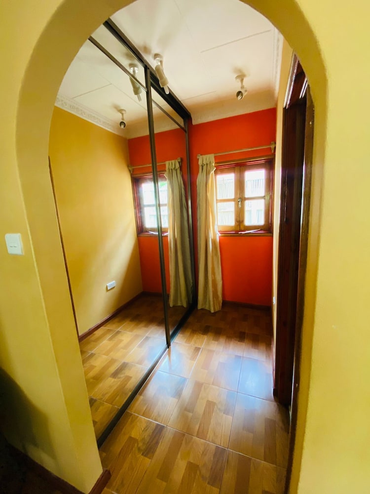 Casa De Leela