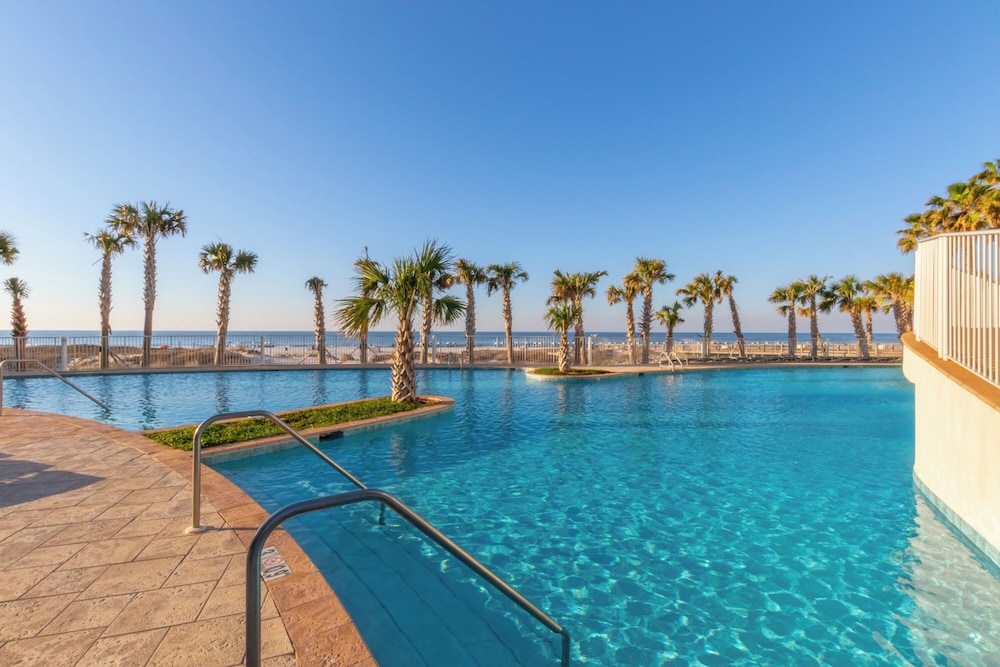 Turquoise Place 1807 D