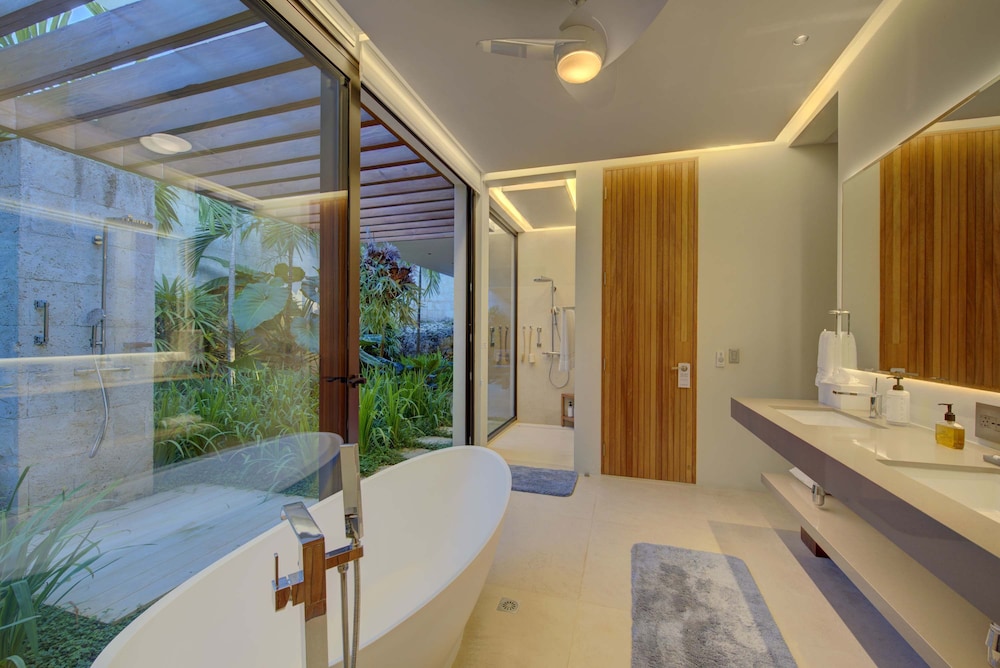 Clifftop Icon of Caribbean Luxury
