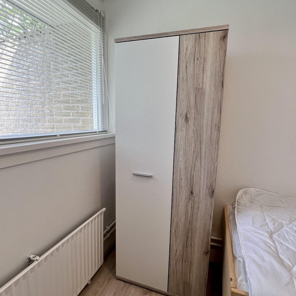 Pet-friendly Bungalow Near Beach