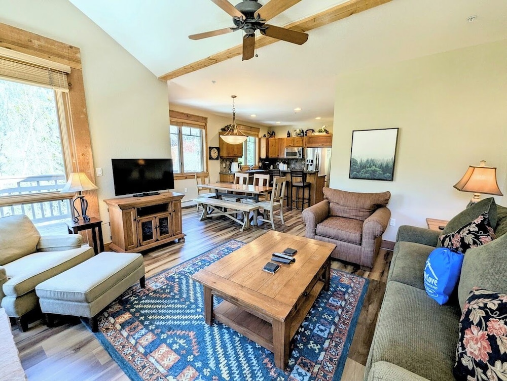 Settlers Creek 6521