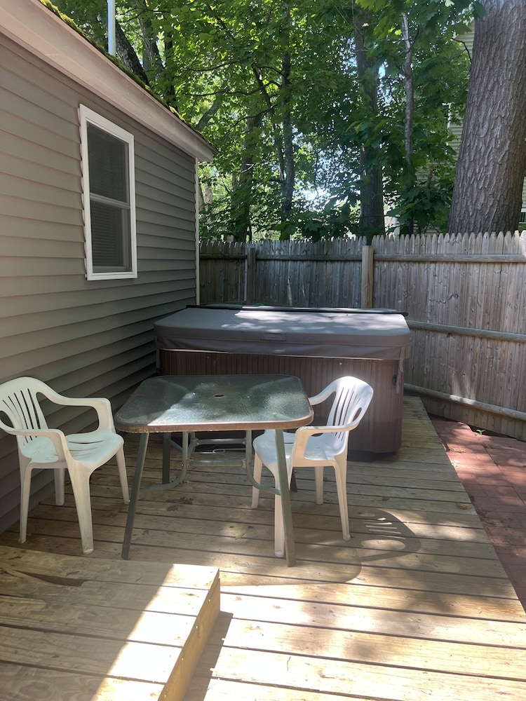Marvin Gardens Motel
