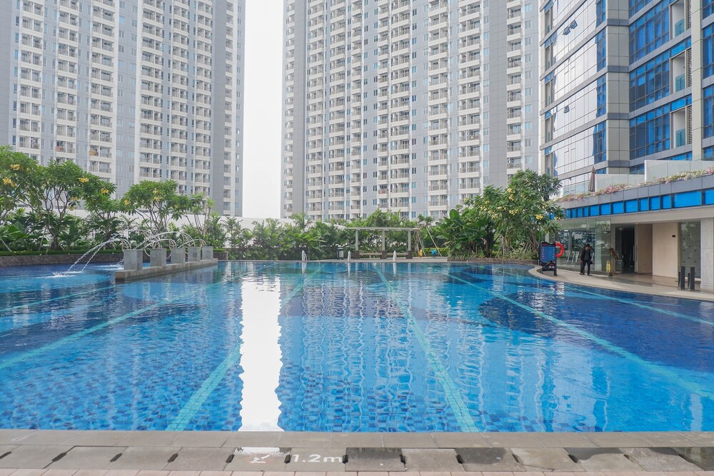 Warm 3Br Direct Access To Mall La Riz Supermall Mansion Apartment