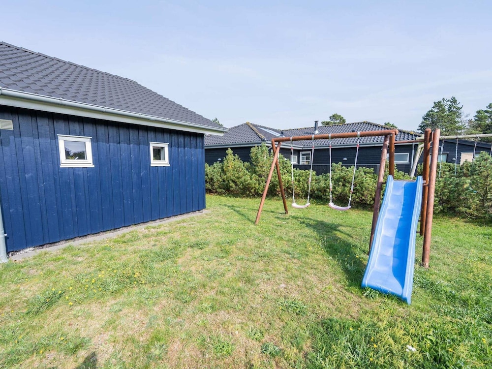 8 Person Holiday Home in Blavand