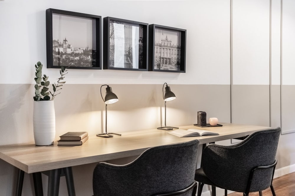 Pino - 3 Bedroom in Chamber