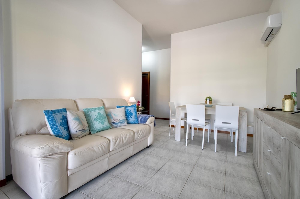 Sardinia Re - Diana s House view 2