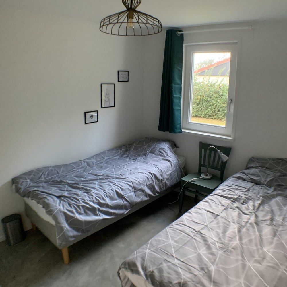 Renovated Bungalow With Garden for Families