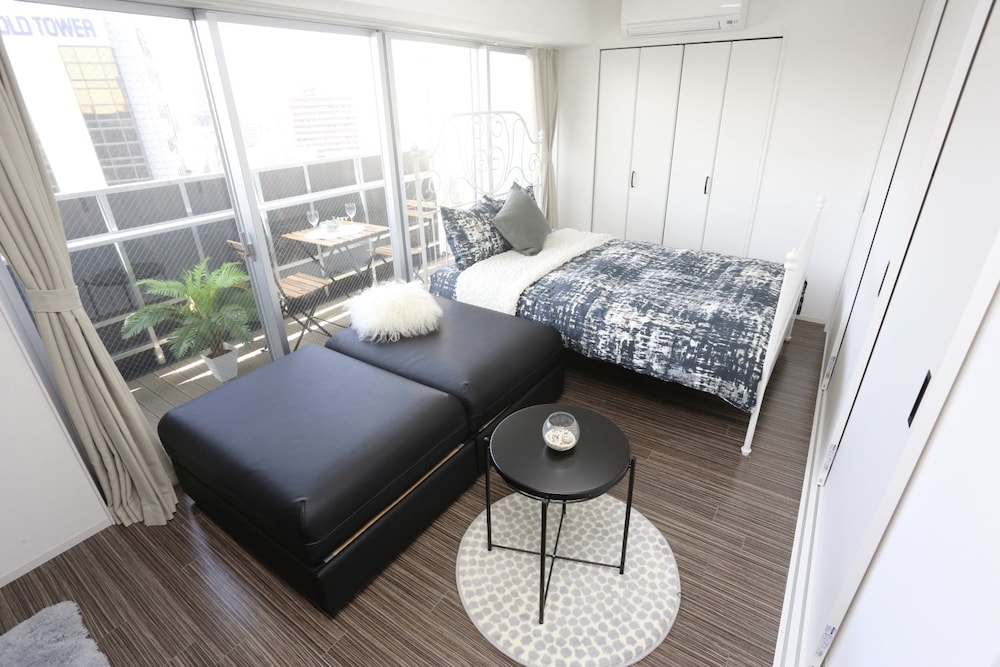 designer penthouse NANBA EAST