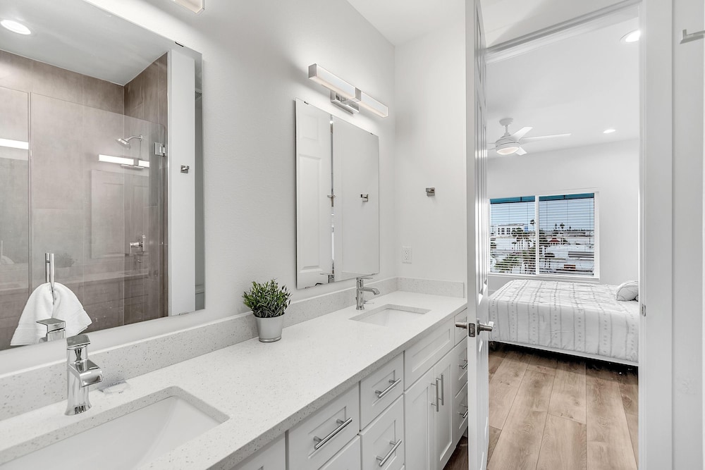 Azul Townhomes A1