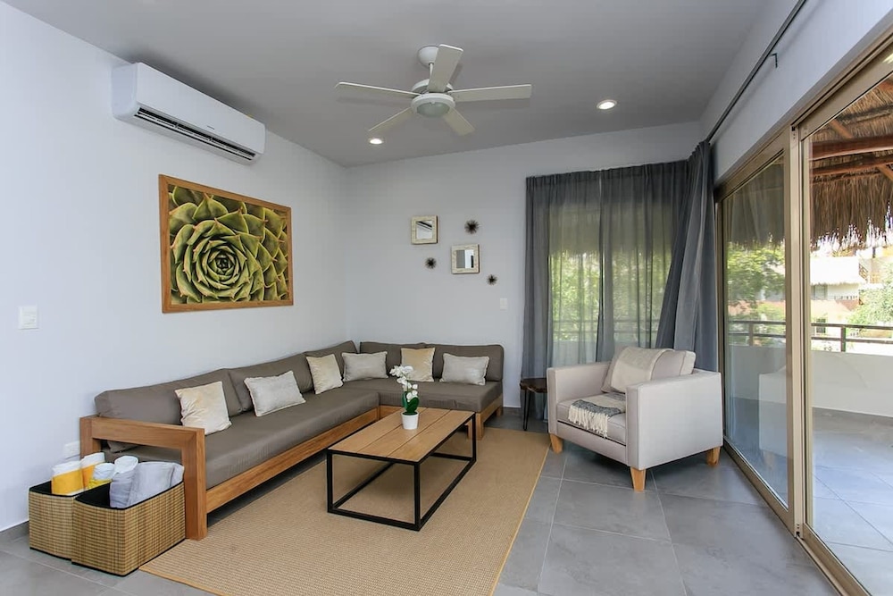 Aldea Zama Penthouse w Private Rooftop Jacuzzi