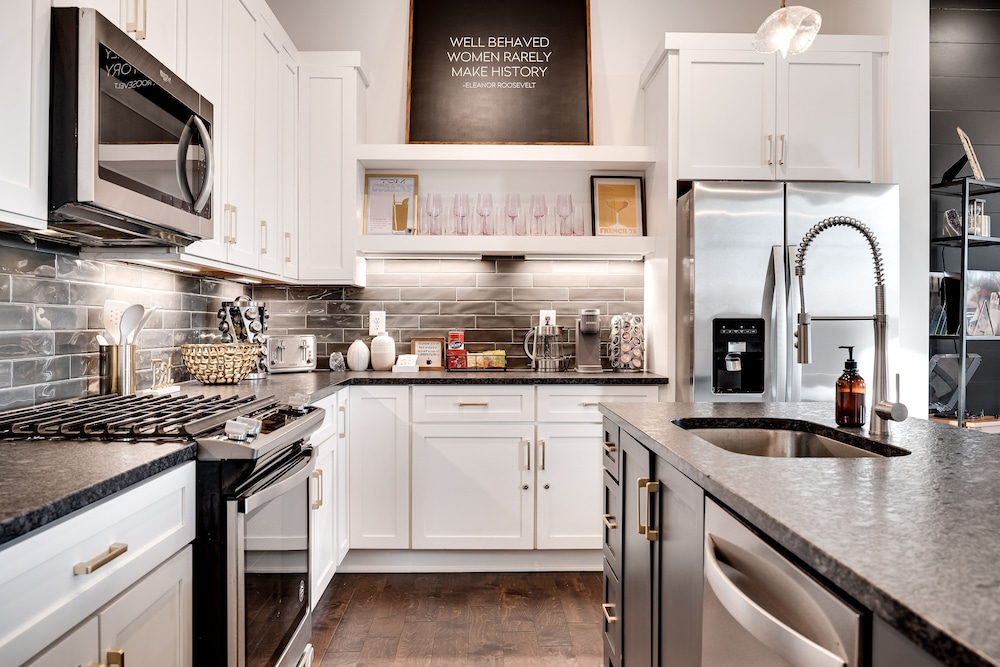 Nashville Vibes 4 Bedroom Townhouse