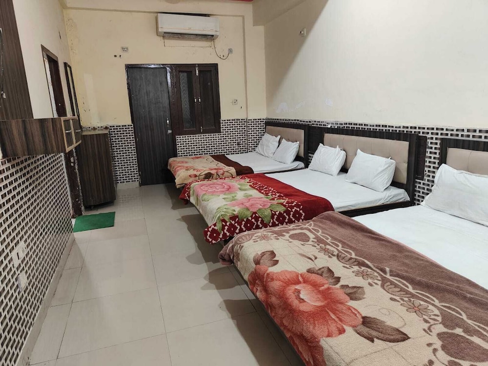 Ramkrishna Bhawan Hotel