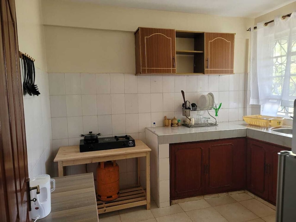 Lux Suites Bayloft Apartments Homabay