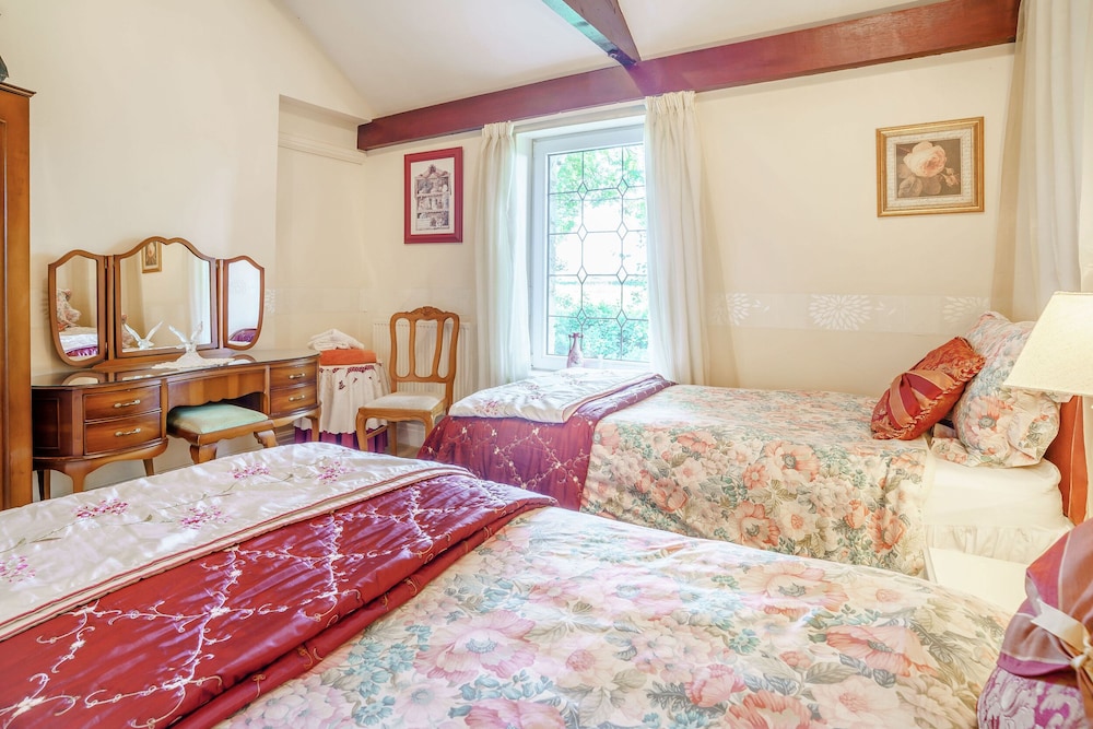 Ash Cottage