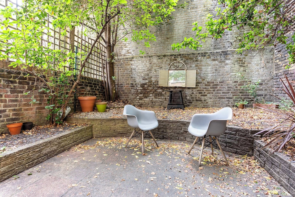 outdoor bbq area