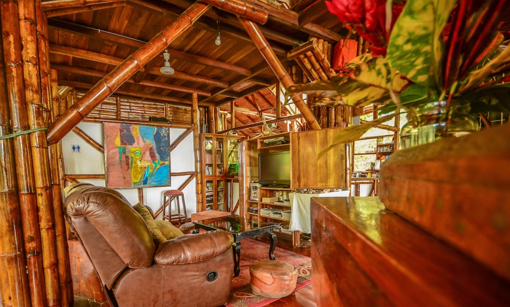 Finca Punta Ayampe