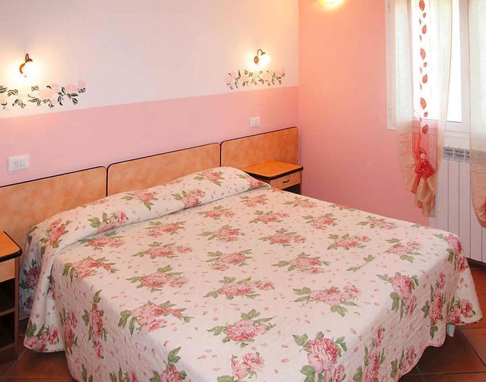 Apartment in Imperia With Communal Pool photo 2
