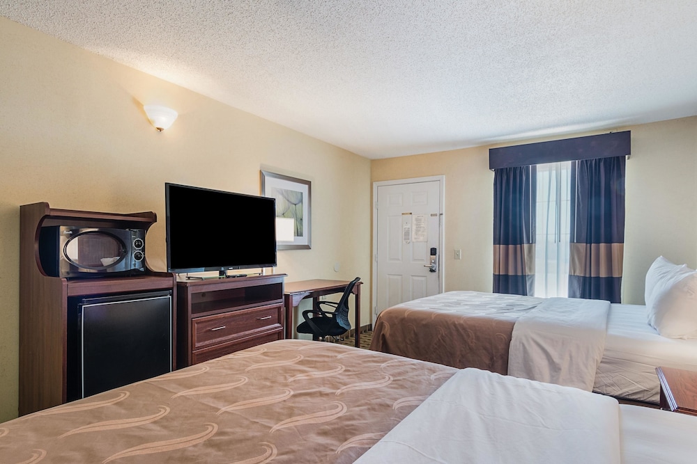 Quality Inn Hartwell - Property Image 1
