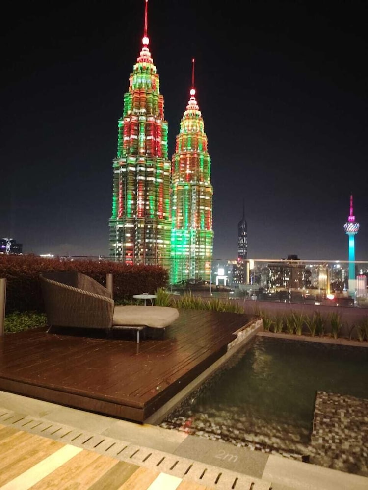 Star Klcc By Arman