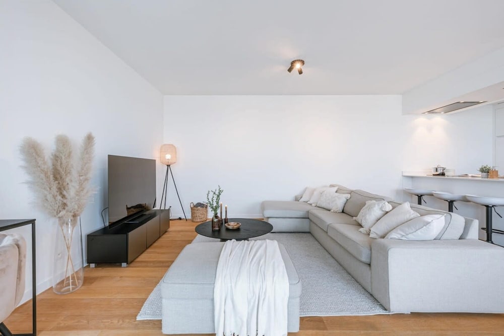 Apartment With Beautiful View of Antwerp