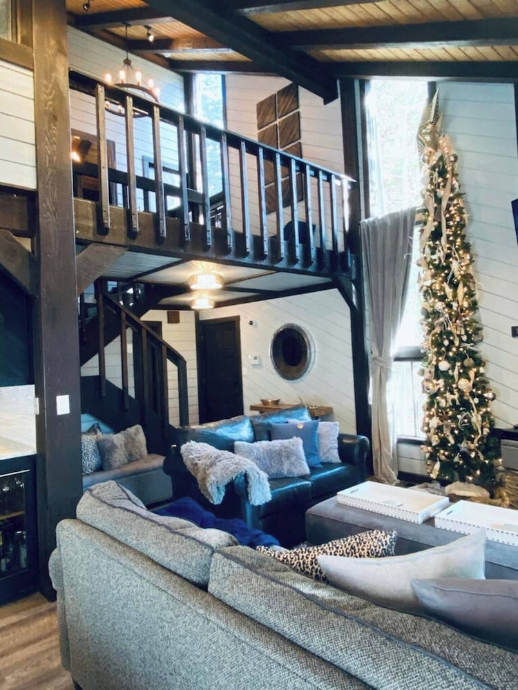Snowshoe Condo