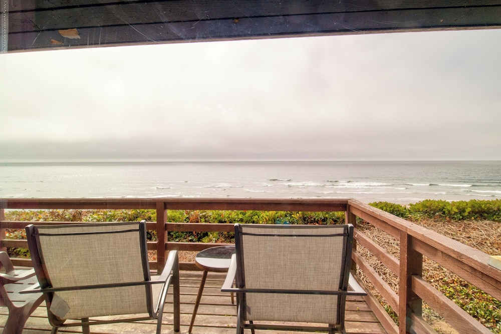 Moolack Shores Inn