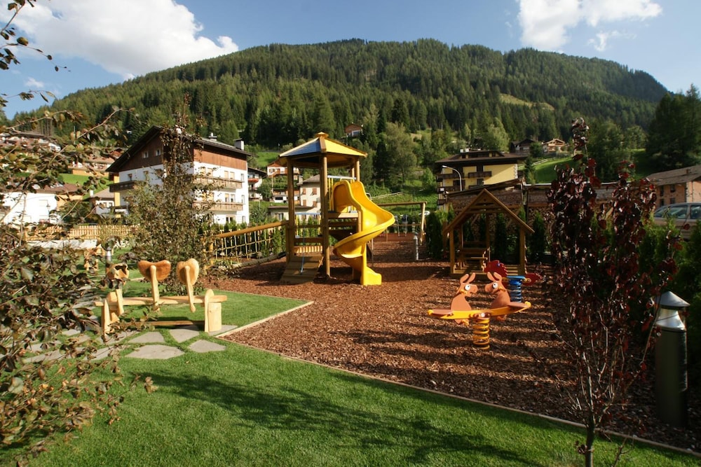 Adler Family & Wellness Clubresidence