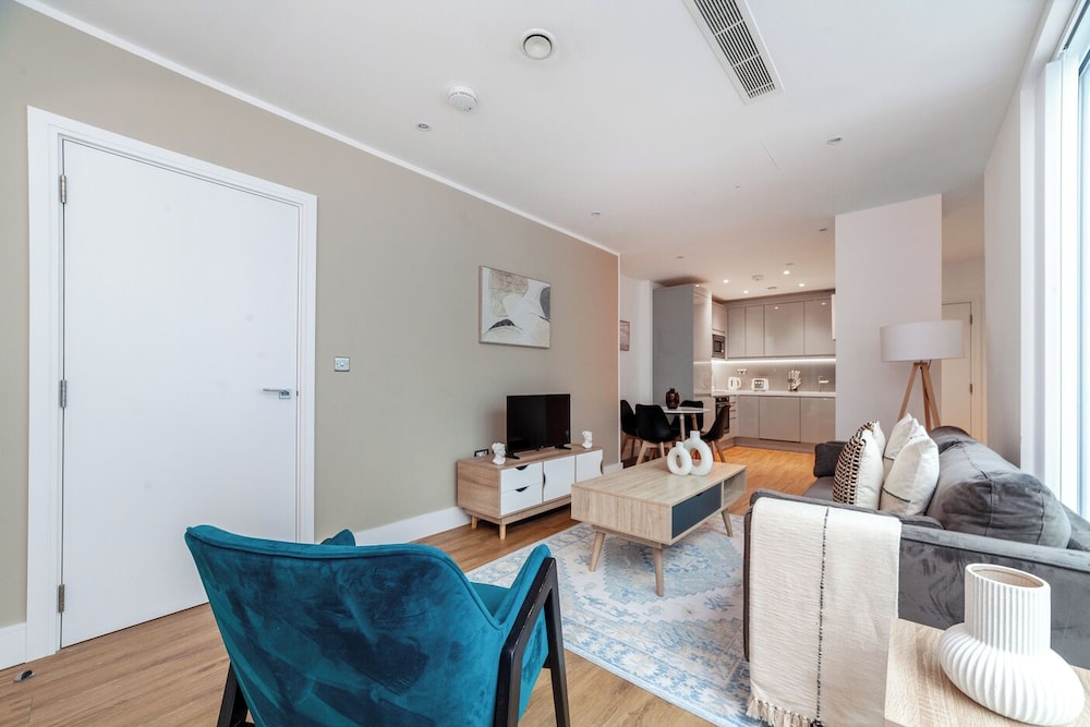 The Ealing Luxury Flat