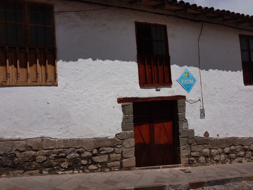 Reinbo Hostel B&B