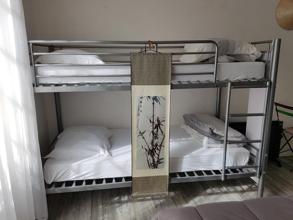 Felicidade Hostel
