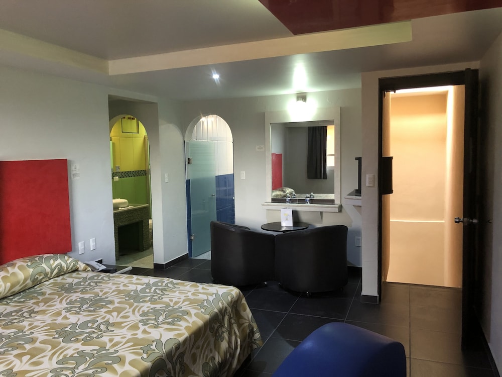Hotel & Villas 7