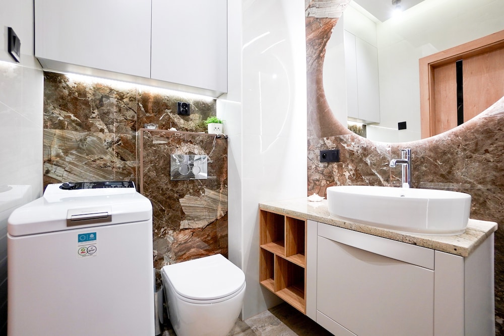 Greeneri Park by Baltic Home