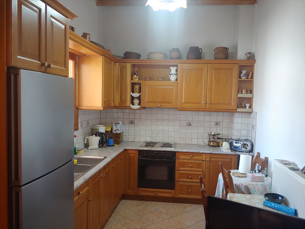 Traditional Luxury Villa in Fres