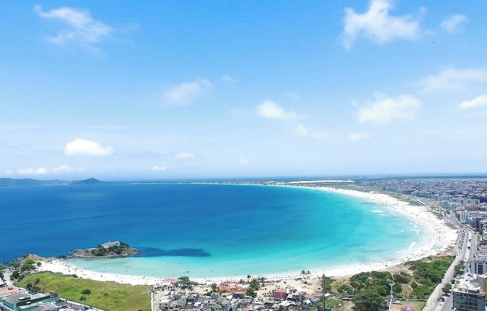 Cabo Frio Beach House Hostel