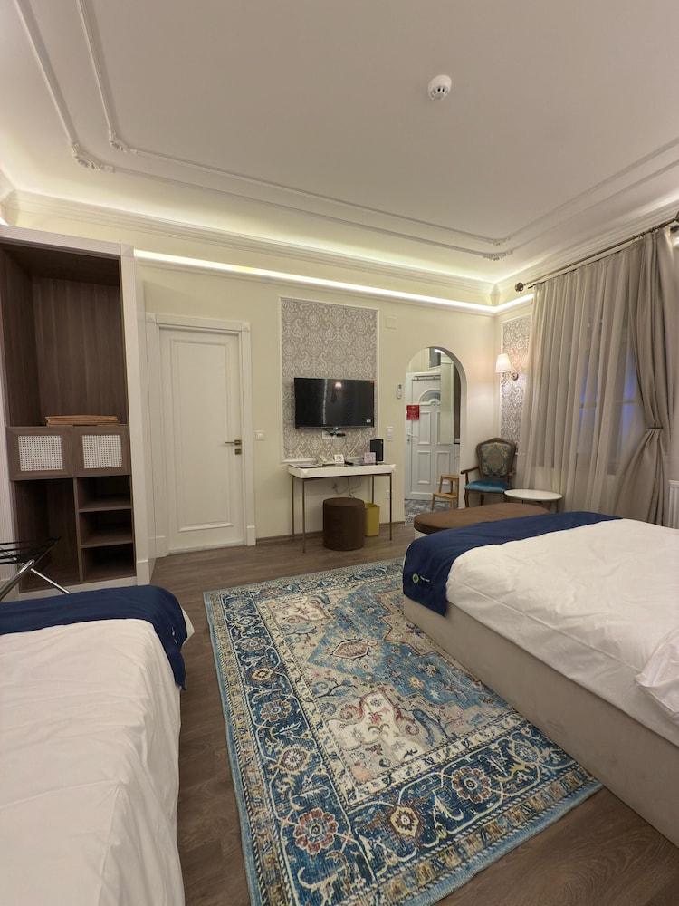 Oasis Inn Budapest